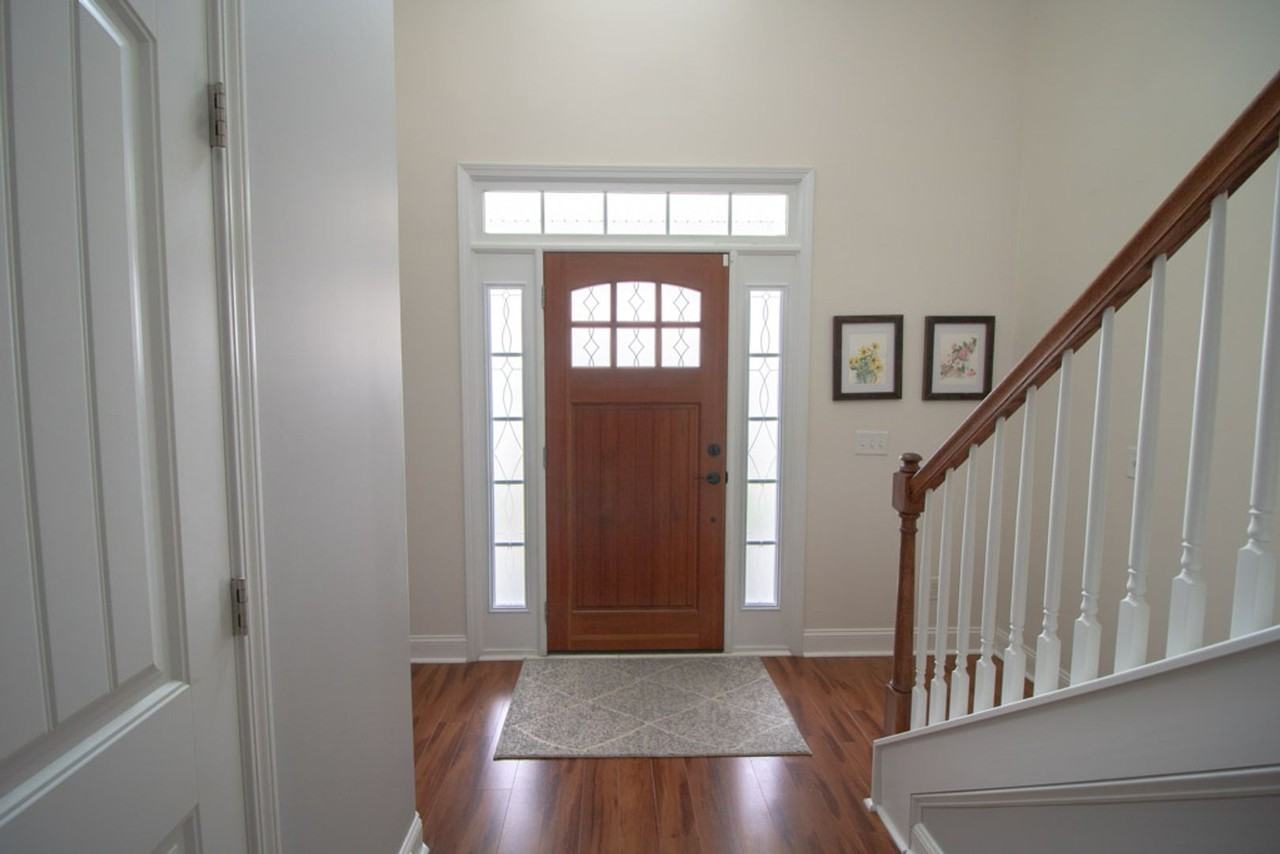 4 Gresham Ln - Photo 7 of 44