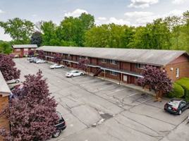 featured image of 1717 Riverdale St