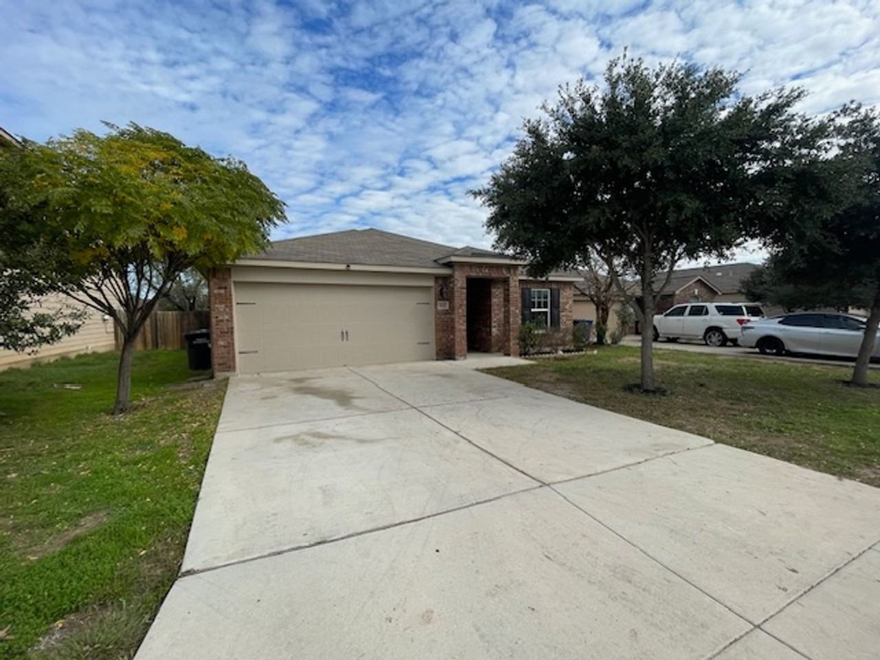 3618 Foster Mdws - Photo 2 of 29