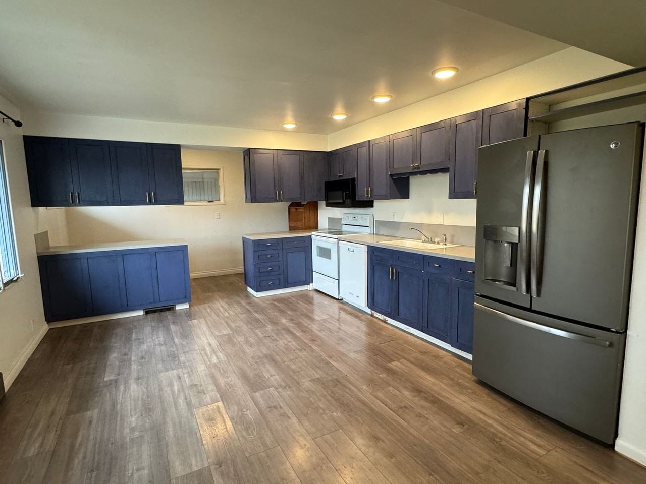 2434 Wyoming Street - Photo 5 of 46
