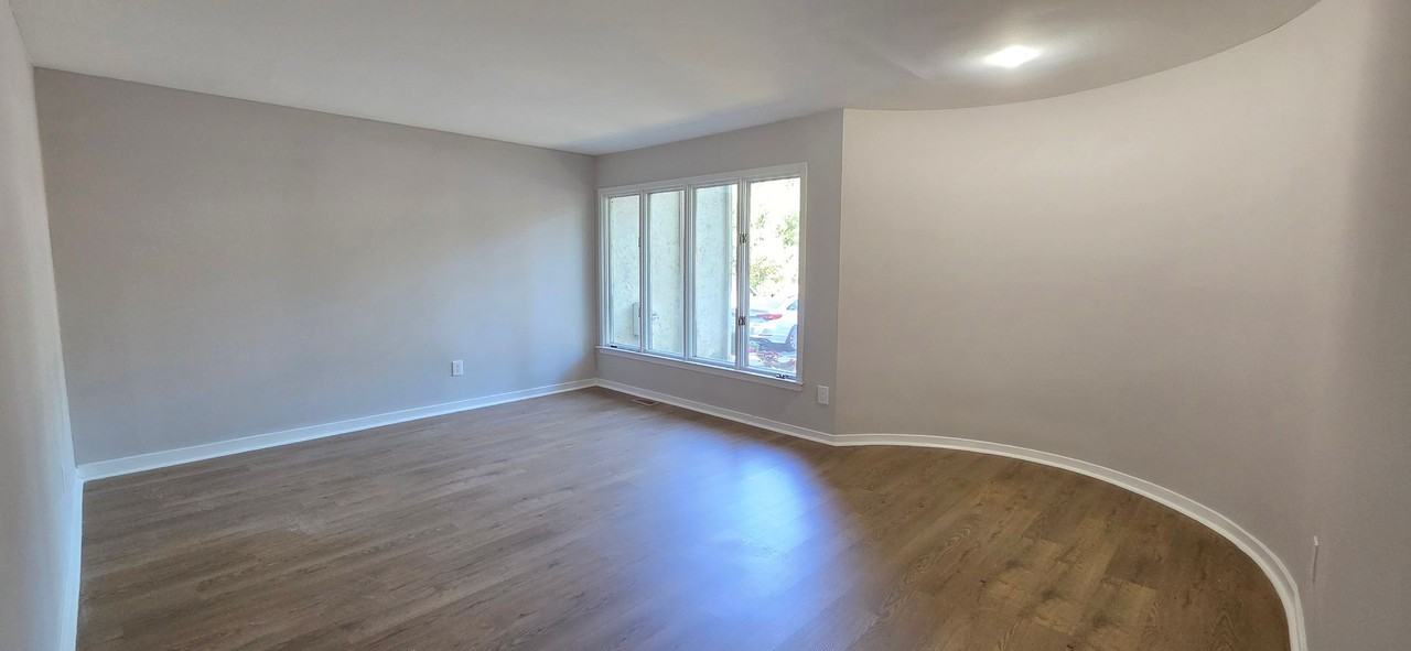 620 Jaeger Ct - Photo 7 of 49