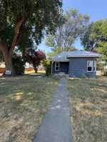 featured image of 407 N Lincoln St