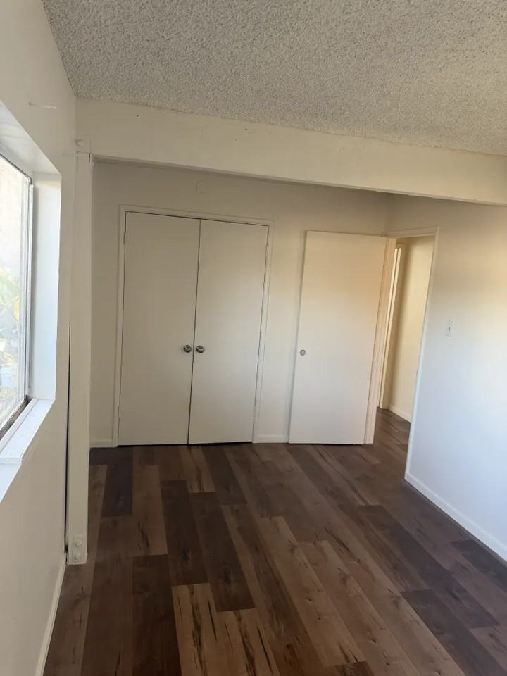 4928 E 60th St - Photo 5 of 10
