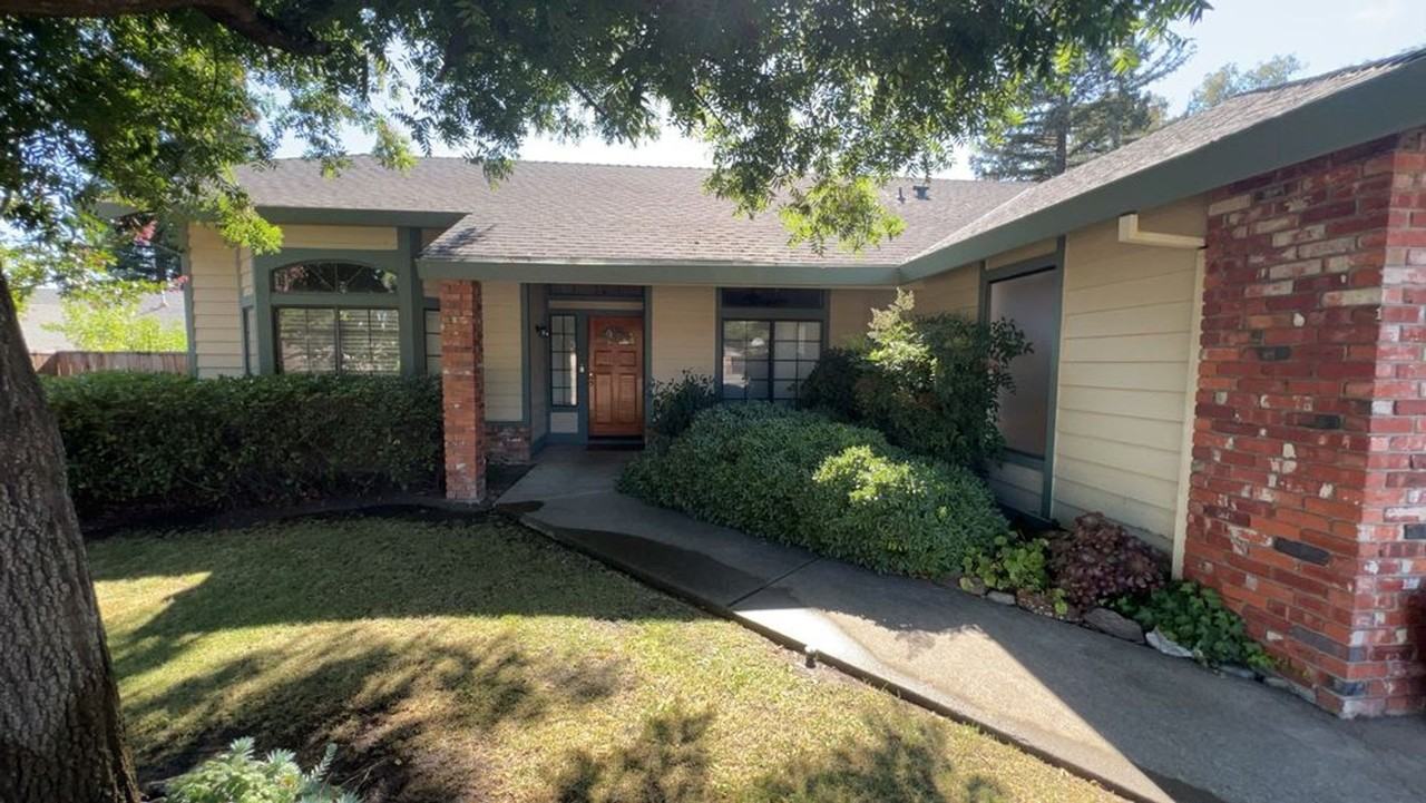 4630 Whitney Blvd - Photo 2 of 23