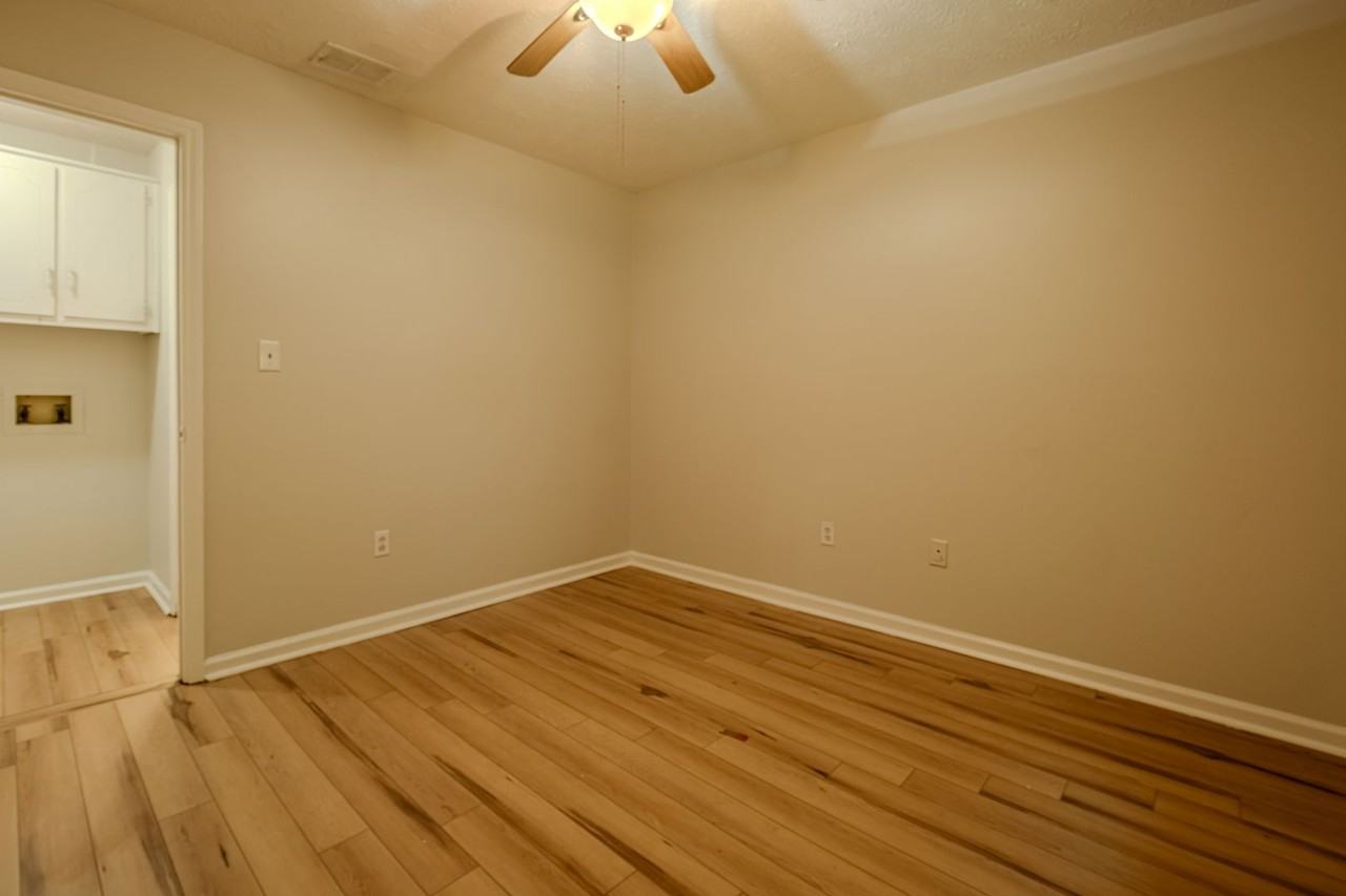 1180 Whit Davis Rd - Photo 4 of 14
