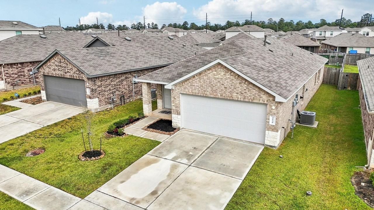 22530 Aspen Tarn Trl - Photo 2 of 25
