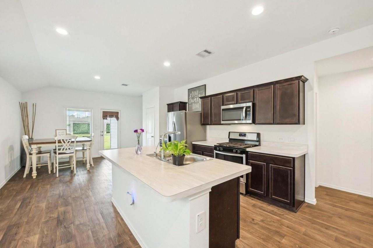 22530 Aspen Tarn Trl - Photo 7 of 25