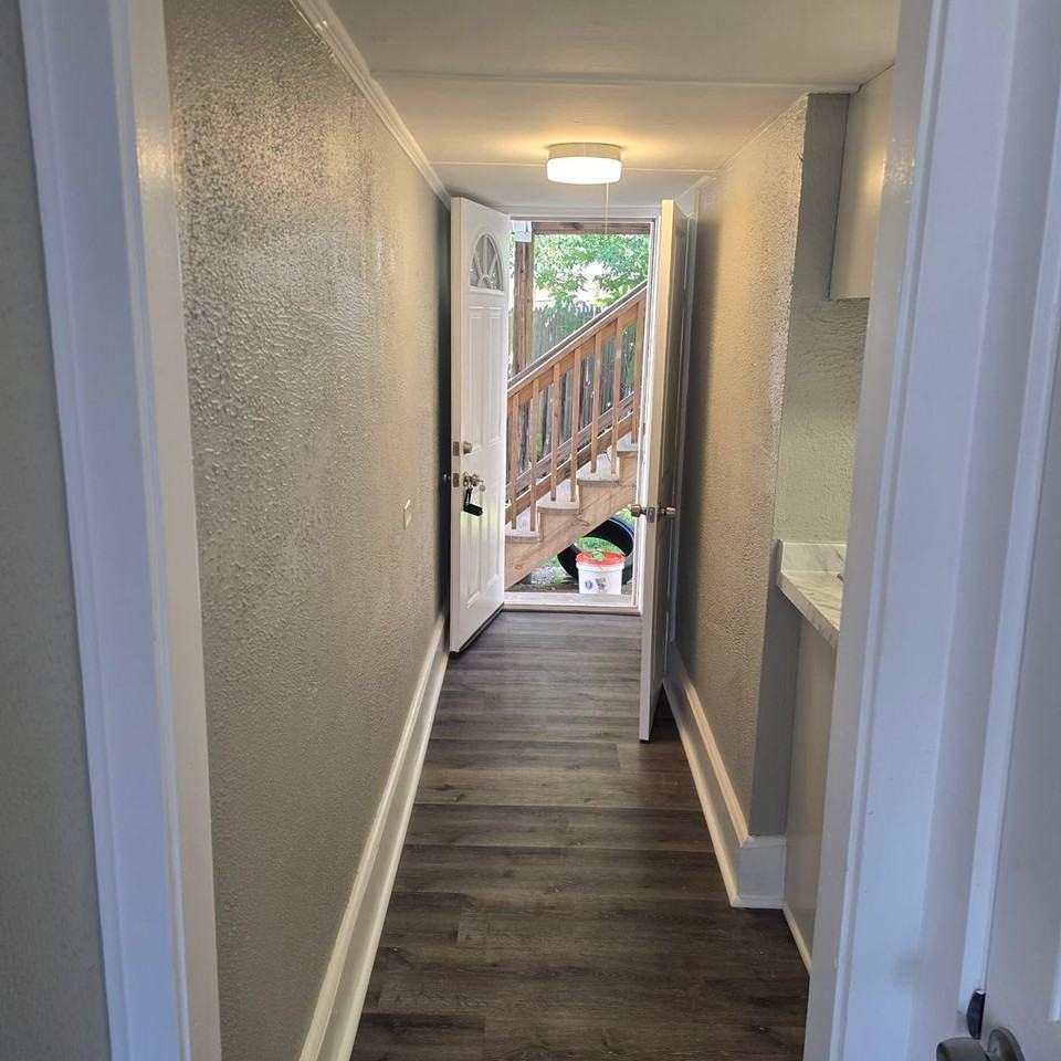 372 Amherst St - Photo 6 of 12