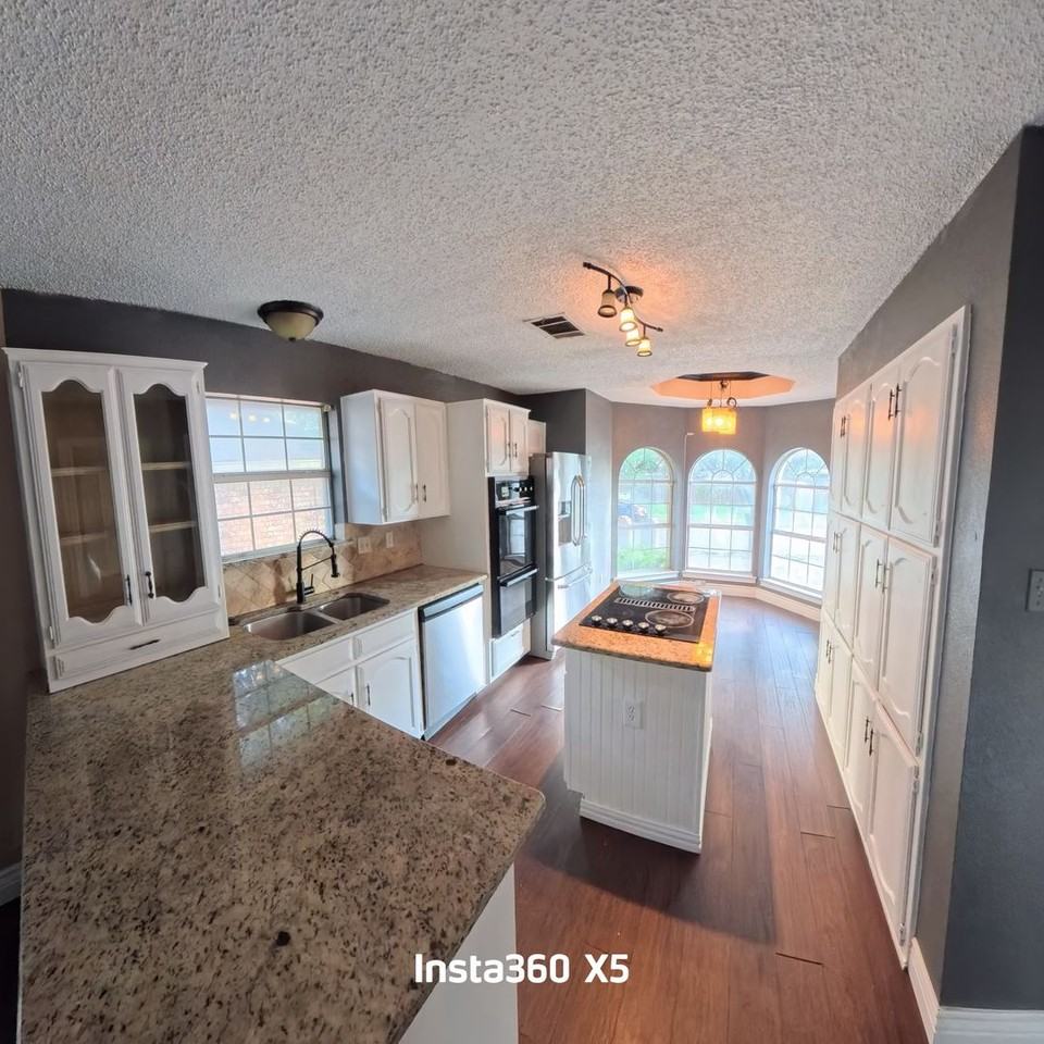 1454 Cromwell Ct - Photo 5 of 19