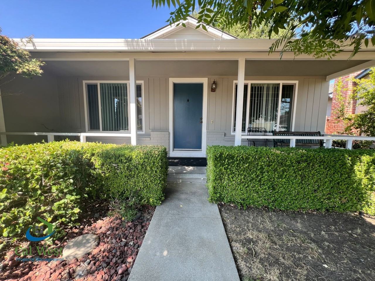 467 Novato Ave - Photo 4 of 19