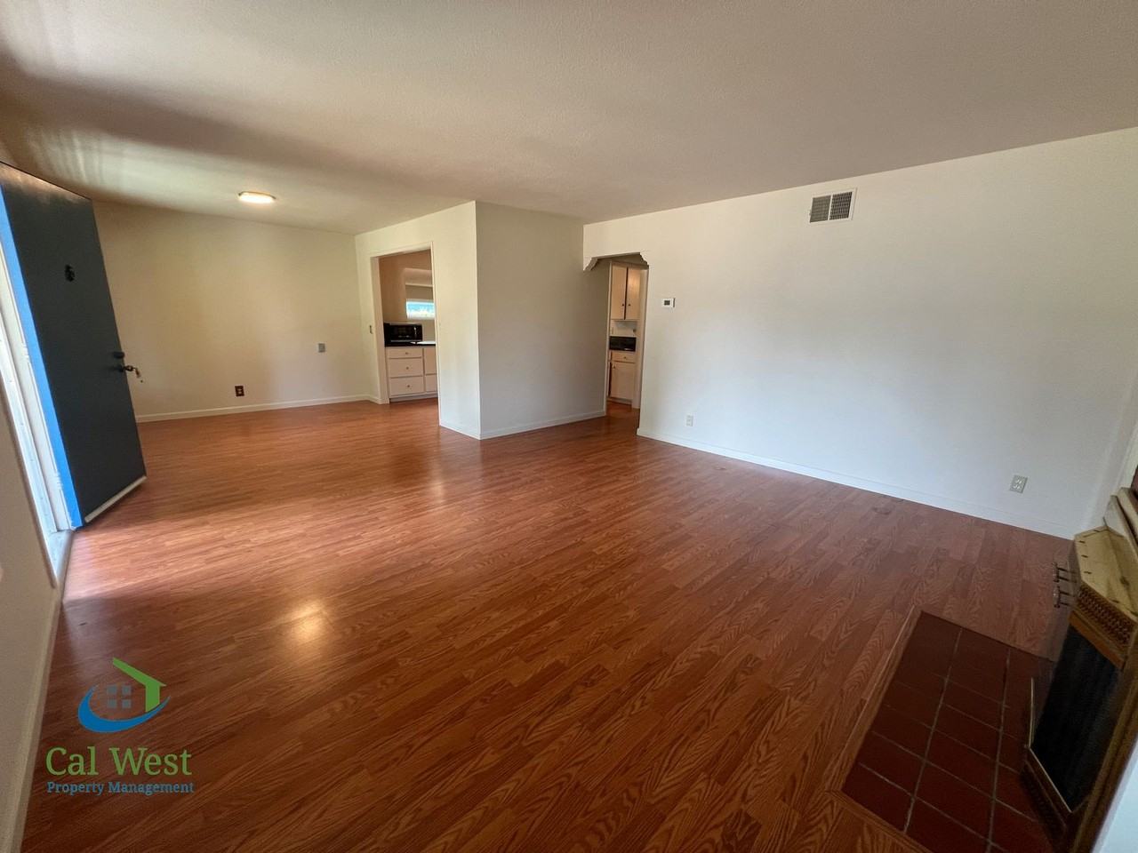467 Novato Ave - Photo 5 of 19