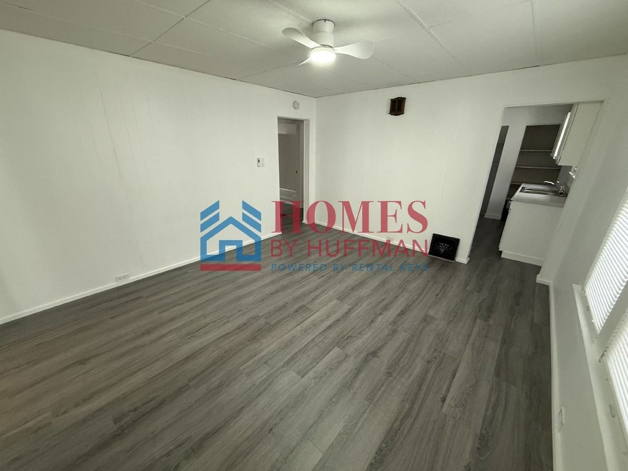 427 Enlow Ave - Photo 2 of 10