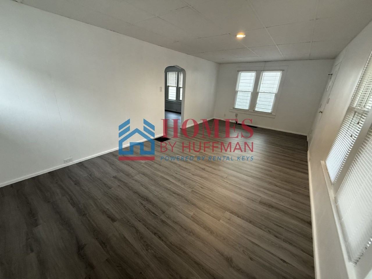 427 Enlow Ave - Photo 5 of 10