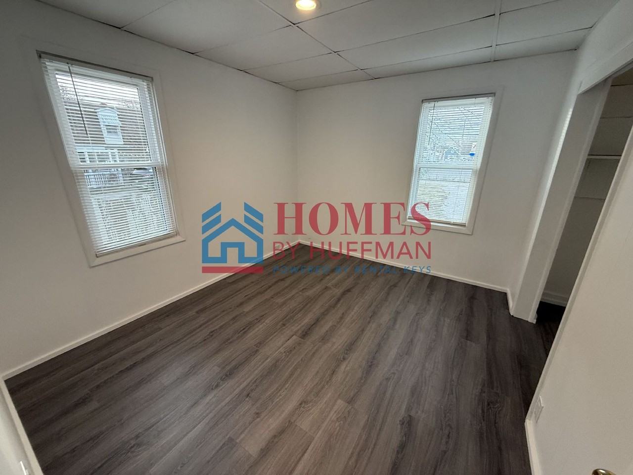 427 Enlow Ave - Photo 7 of 10