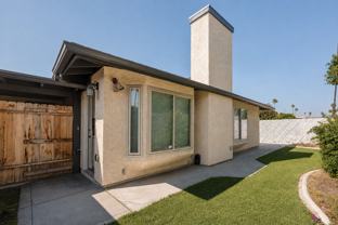 8840 San Vicente Ave - Photo 1 of 1