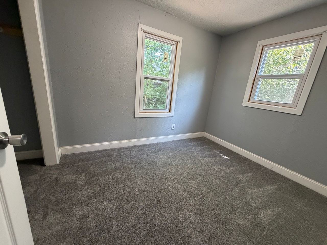 3521 E Sunview Ave - Photo 4 of 6