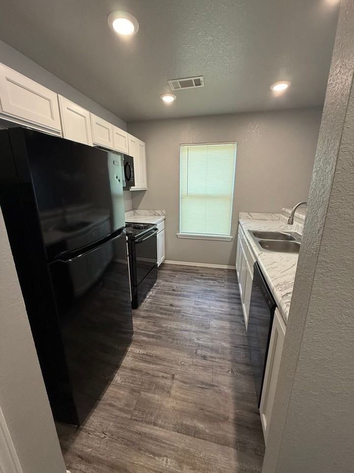 Plum Place - Photo 3 of 12