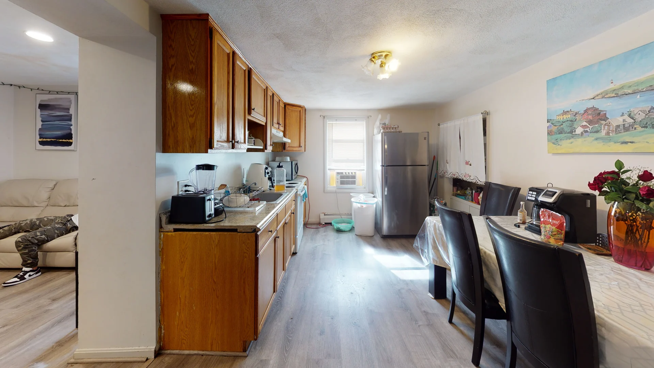 27 Kelley Ct. - Photo 2 of 7