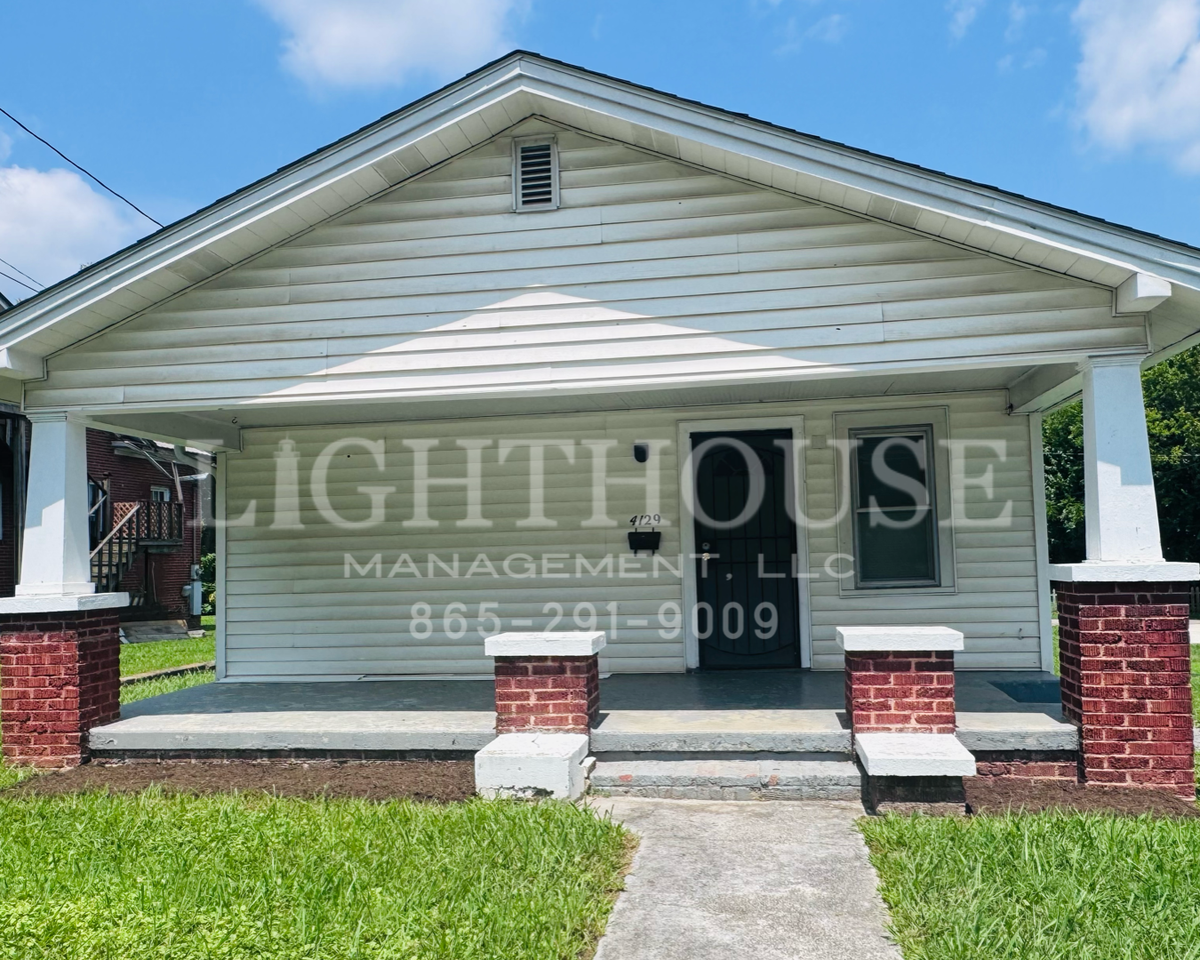 4129 Holston Dr - Photo 2 of 11