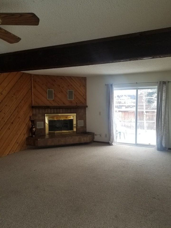 2653 Juniper Ave - Photo 2 of 15