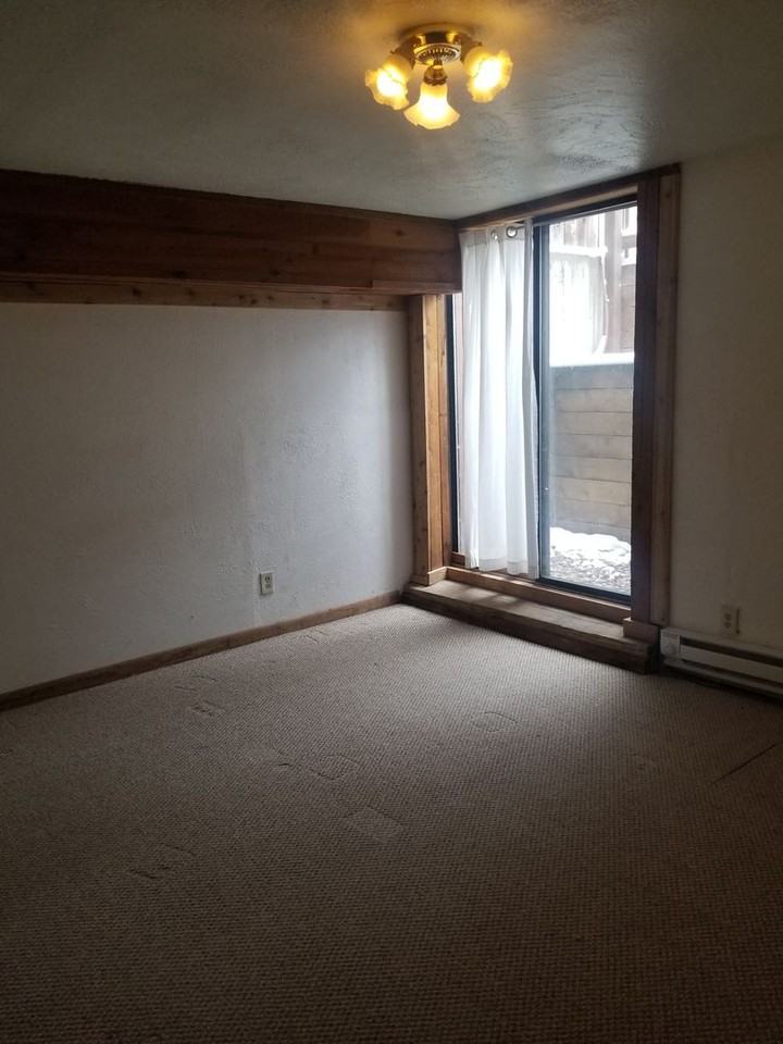 2653 Juniper Ave - Photo 6 of 15