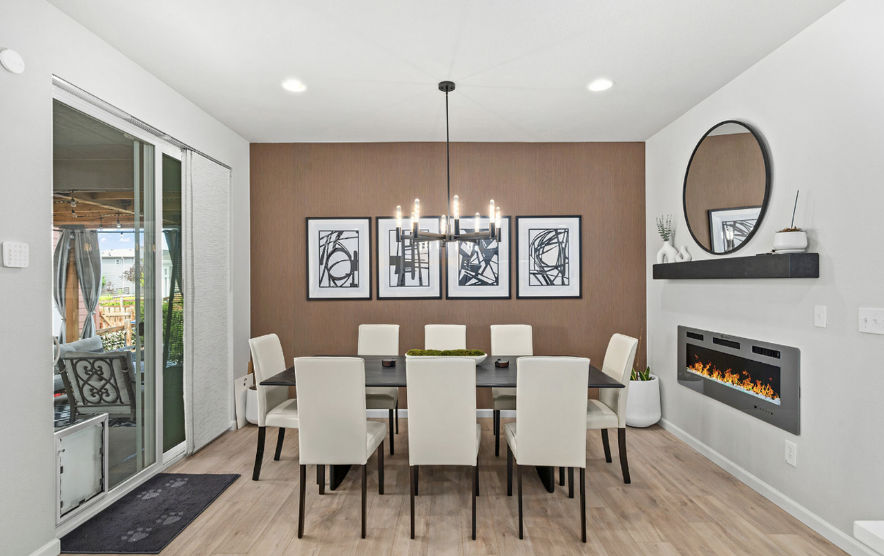 17721 Parkside Dr N - Photo 5 of 20