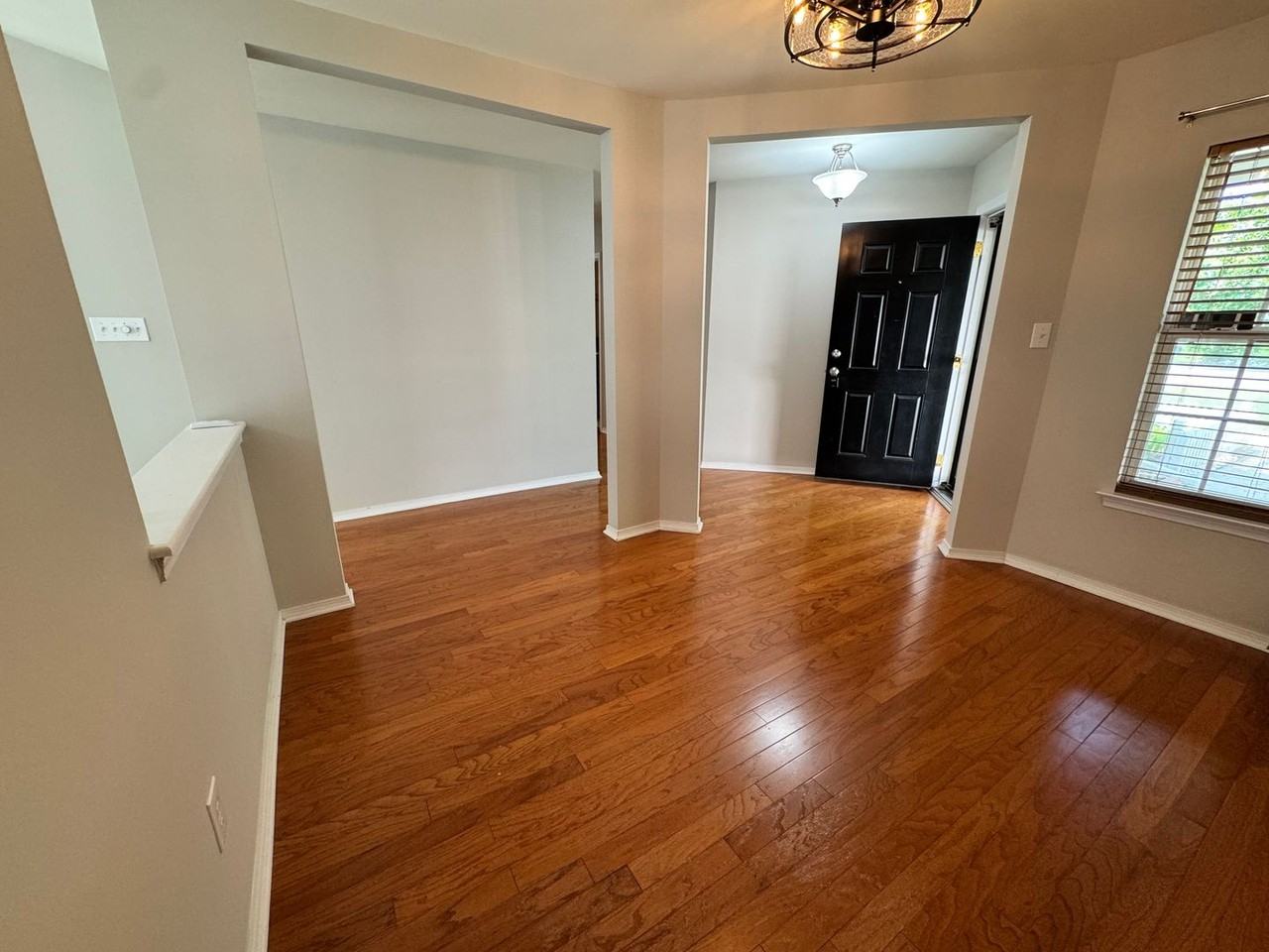 5337 Thunderidge Dr - Photo 6 of 39