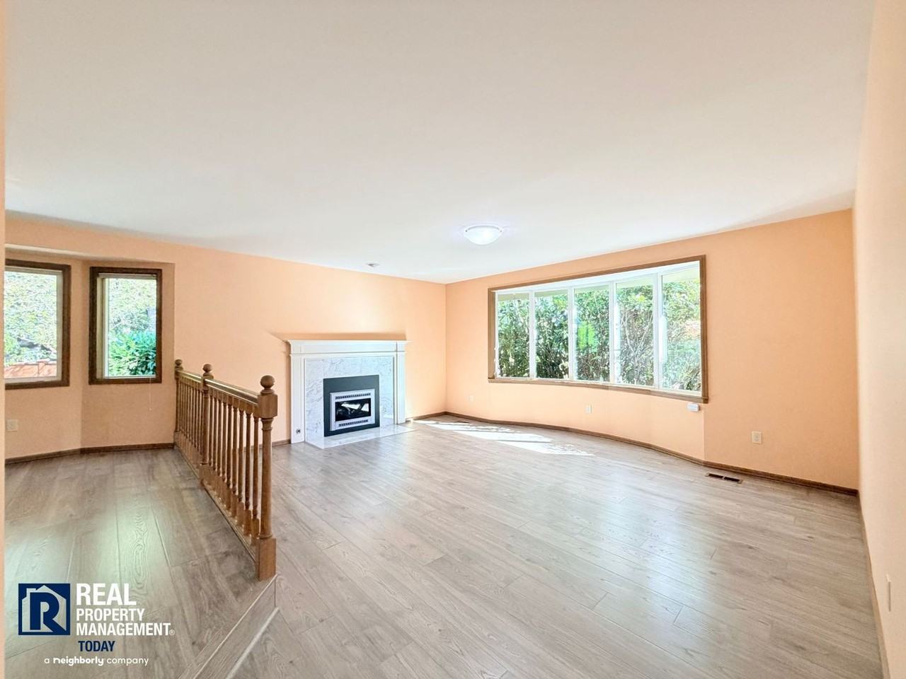 6319 46th Street Ct W - Photo 2 of 37