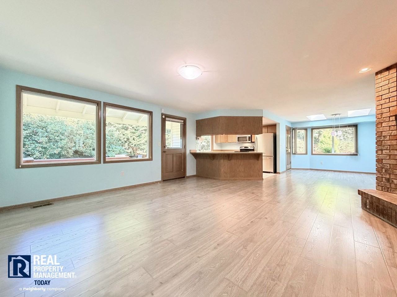 6319 46th Street Ct W - Photo 6 of 37