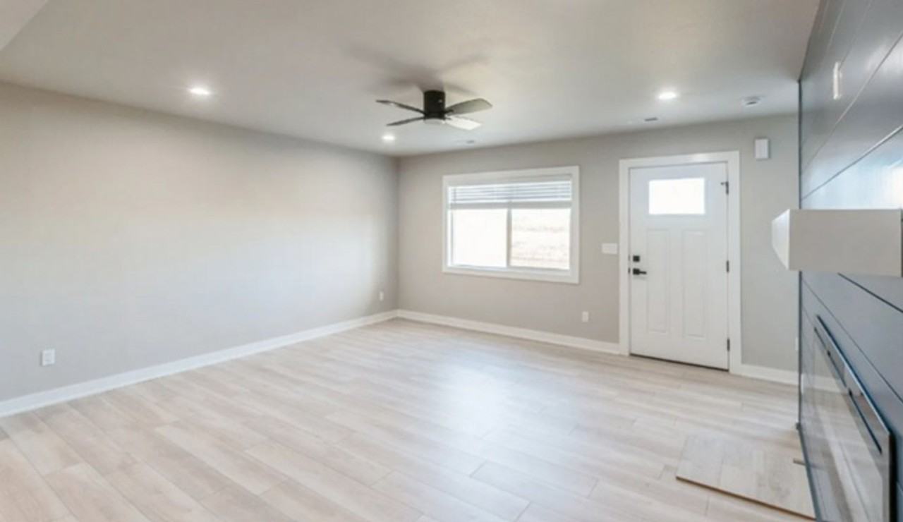 14216 Springbrook Trl - Photo 7 of 19