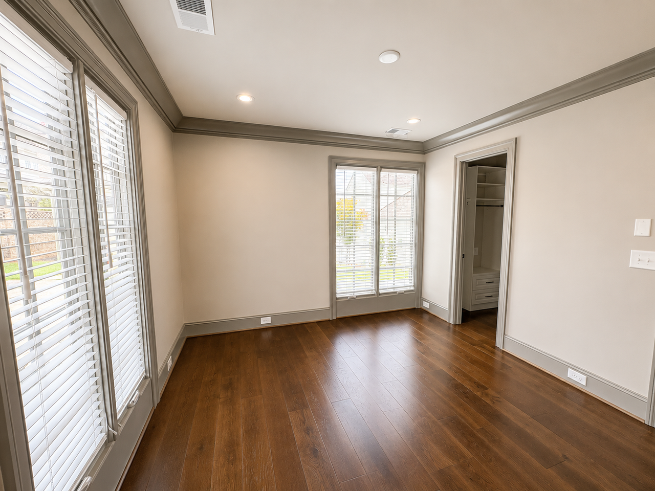 201 Tollison Dr - Photo 4 of 10
