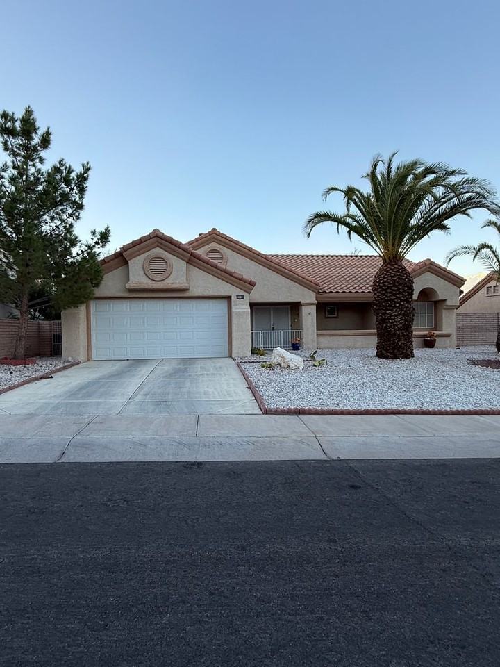 9528 Yucca Blossom Dr - Photo 2 of 19