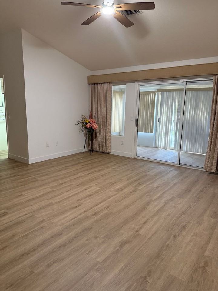 9528 Yucca Blossom Dr - Photo 6 of 19
