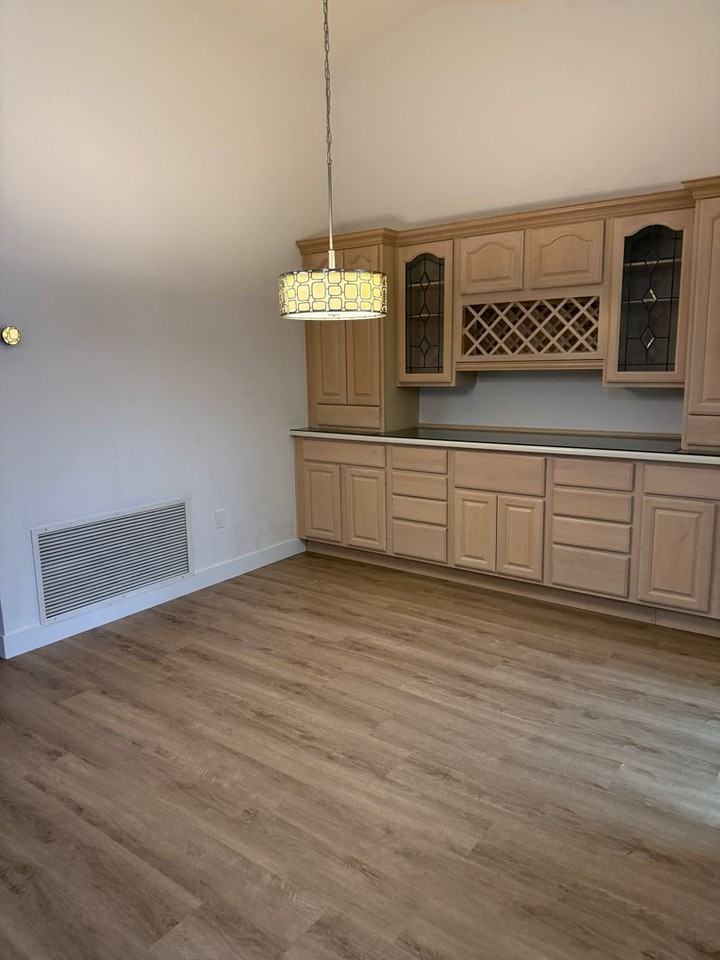 9528 Yucca Blossom Dr - Photo 7 of 19
