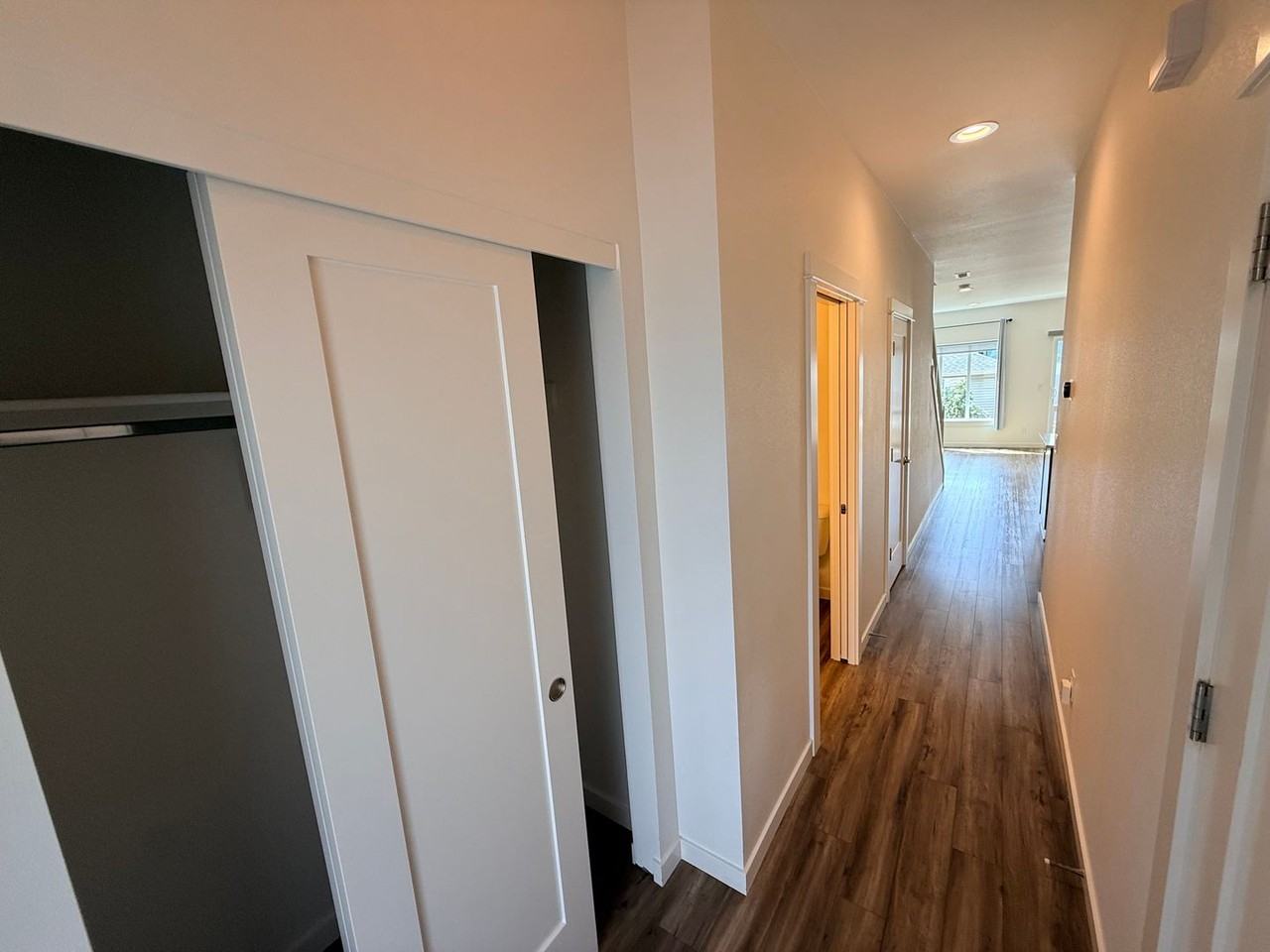 6157 Blue River Dr Se - Photo 5 of 19