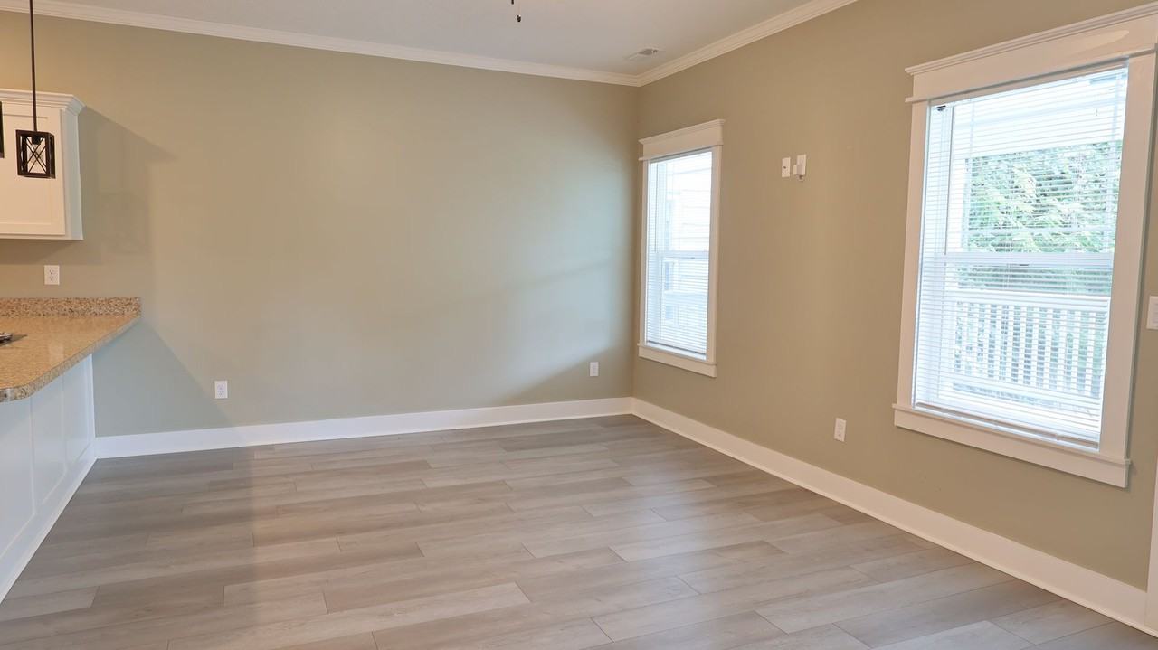 155 Cherry St - Photo 5 of 17