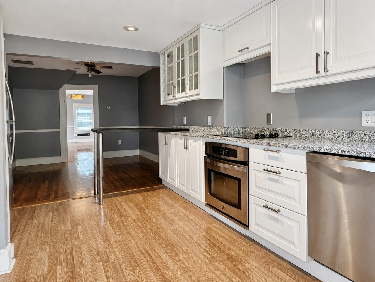 4 Sparhawk St - Photo 2 of 12