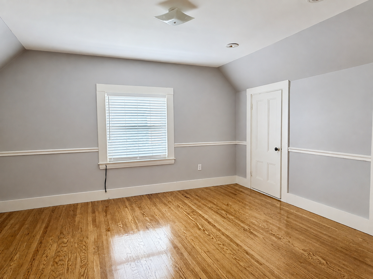 4 Sparhawk St - Photo 5 of 12