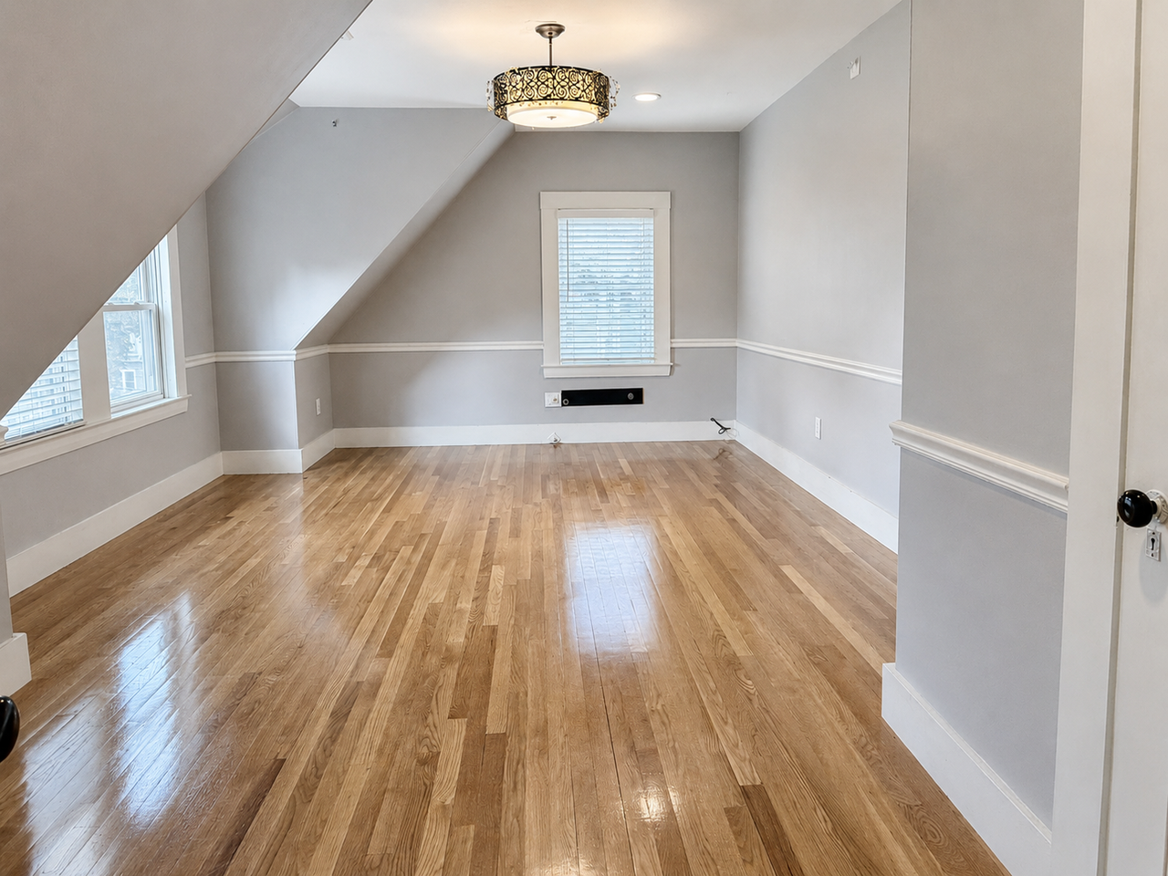 4 Sparhawk St - Photo 7 of 12