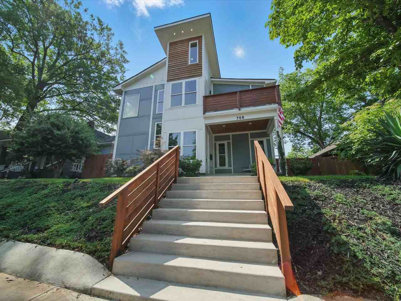 708 Cross Trail Dr - Photo 2 of 37