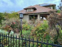 6433 Crescent St - Photo 1 of 1