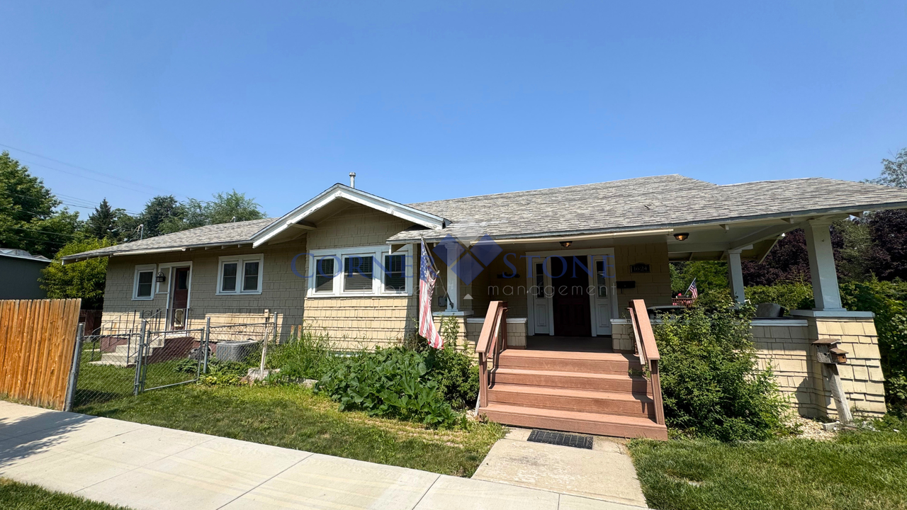 1624 3rd St S - Photo 3 of 28