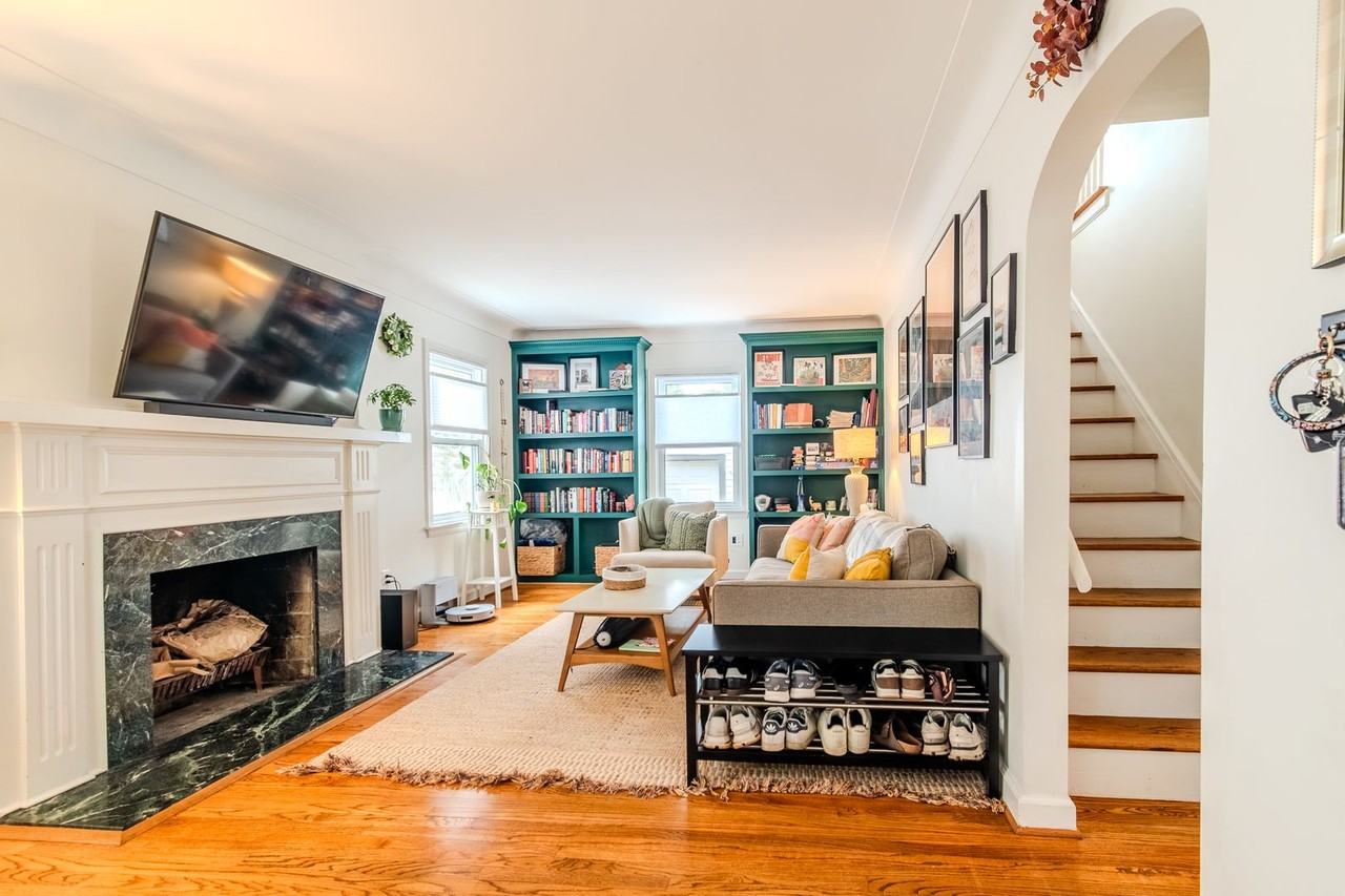 727 Forest Ave - Photo 3 of 15