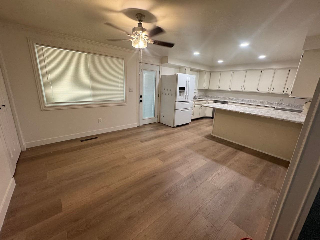 754 W 4000 N - Photo 3 of 19