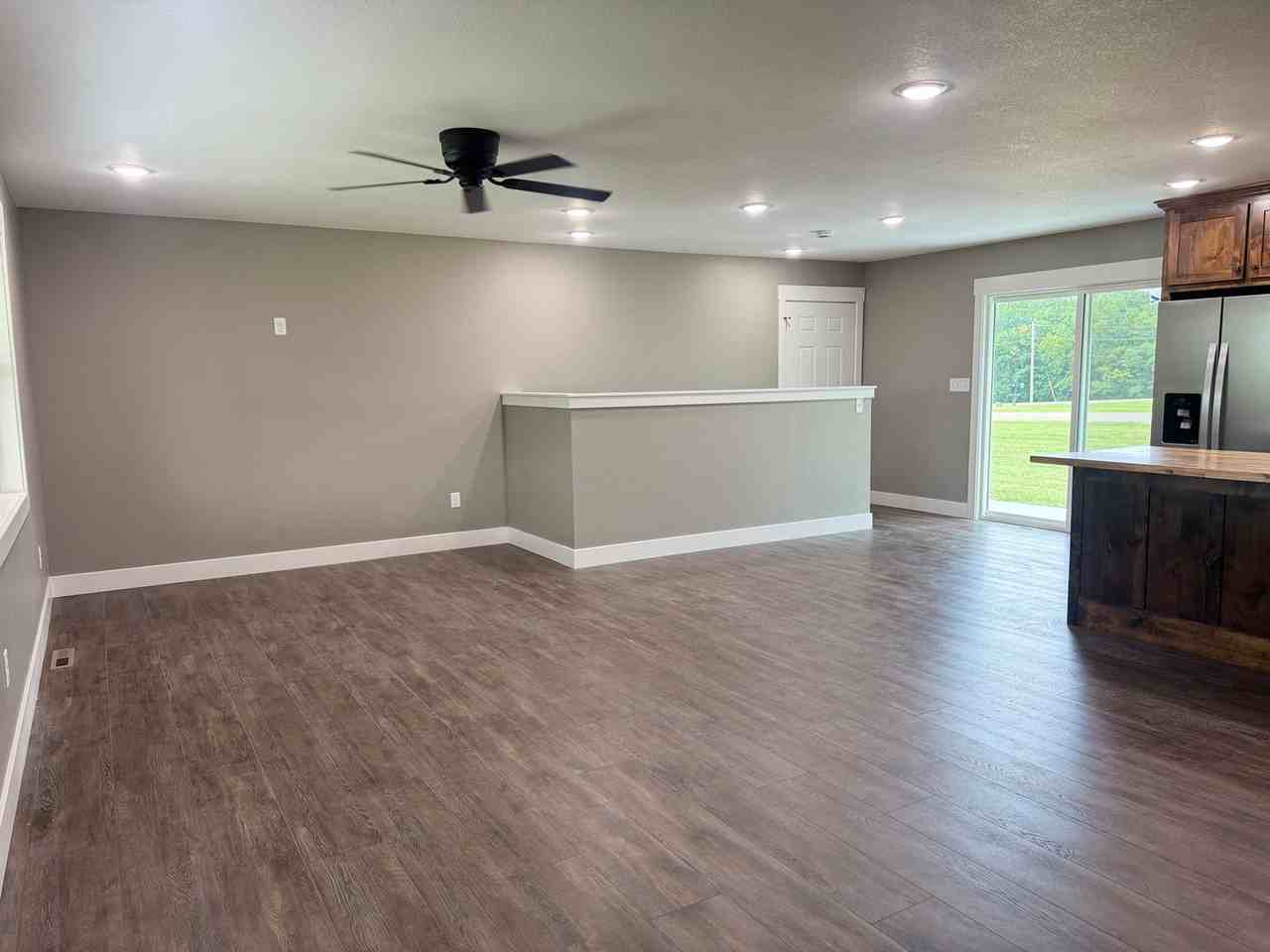 3655 Apel Rd - Photo 5 of 34
