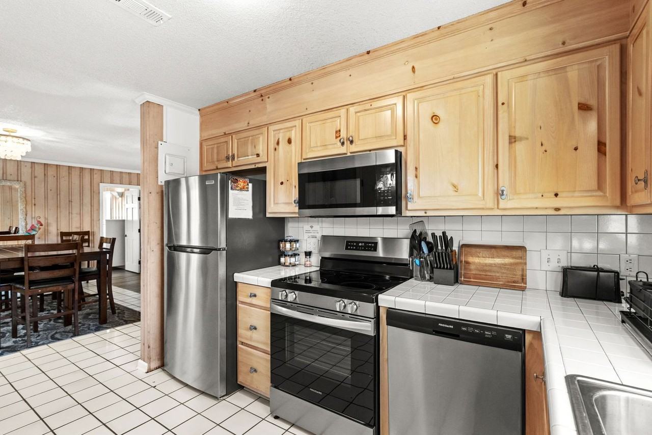 4308 S Ocean Blvd - Photo 5 of 19