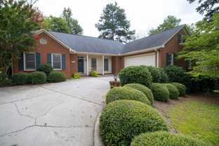2220 Montclair Dr - Photo 1 of 1