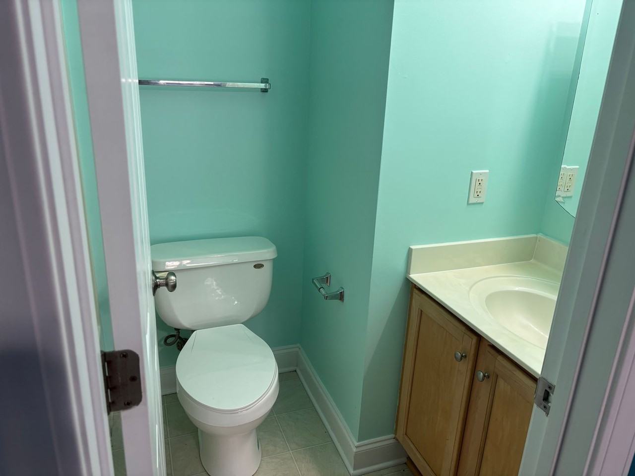 2073 Silvercrest Dr - Photo 4 of 12
