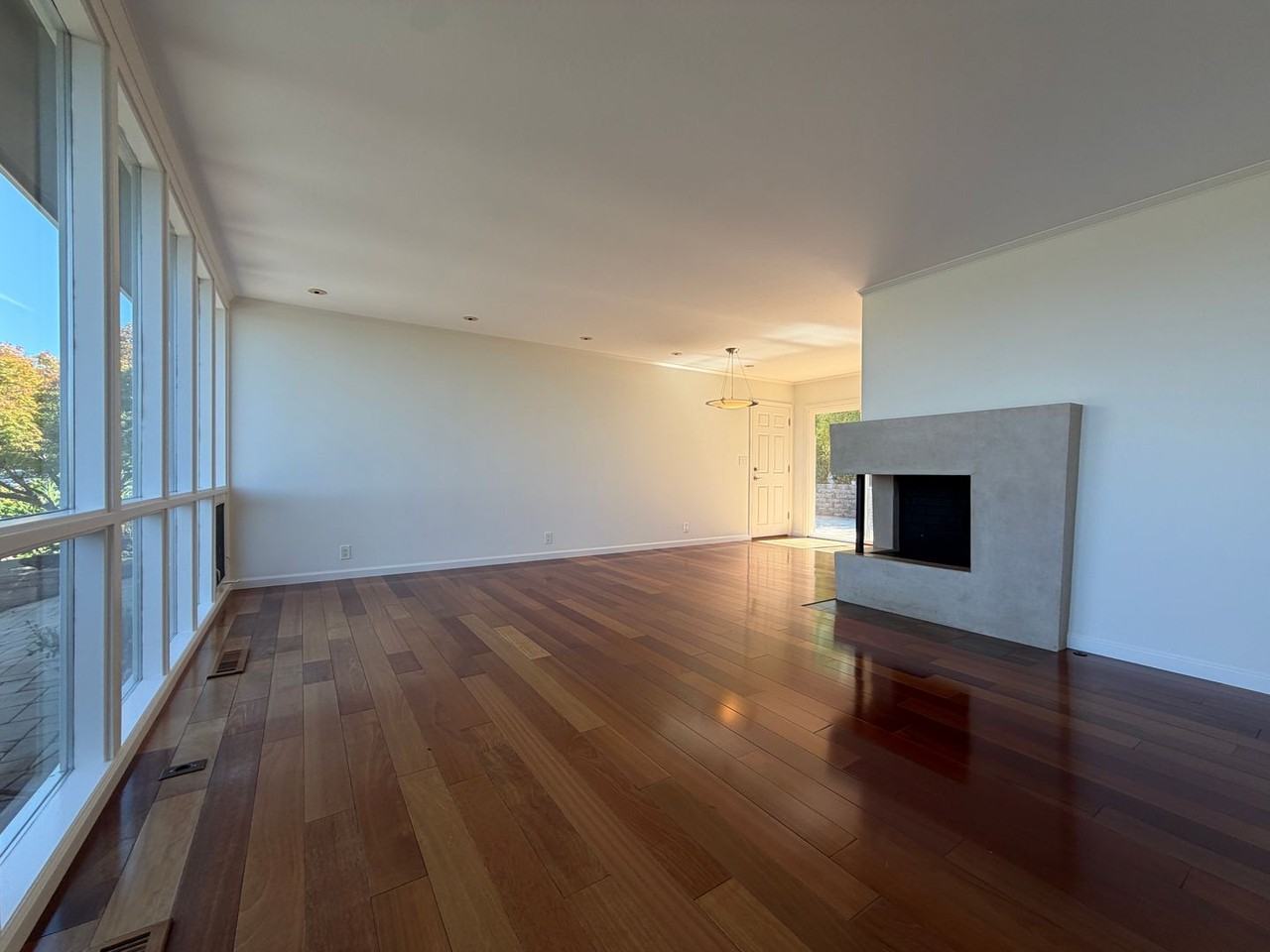 800 Buckland Ave - Photo 5 of 26