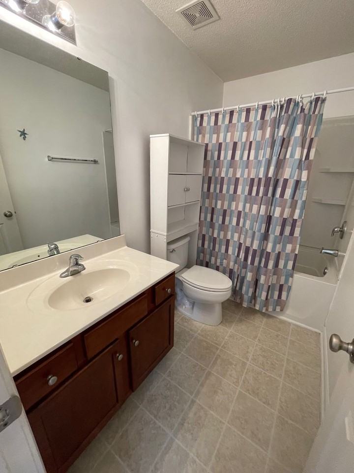 6440 Coral Vine Way - Photo 7 of 11